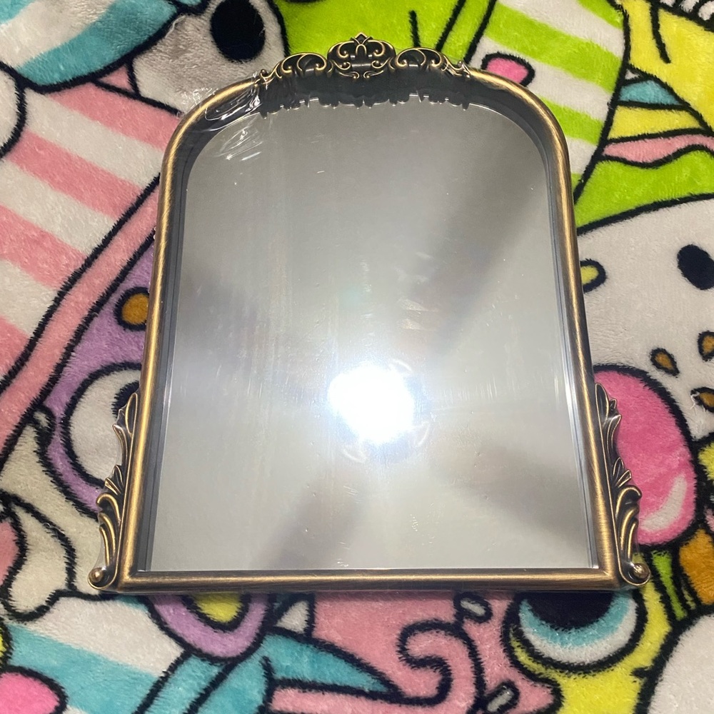 Mini Anthropologie type mirror Elegant Gold Ornate